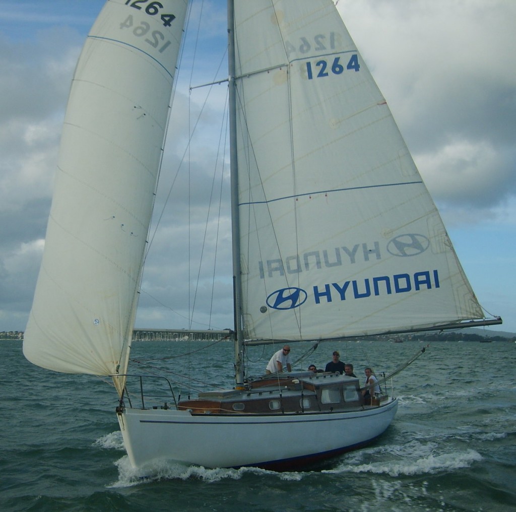 Partisan goosewinged in the 2008 Stewart Championships (Stewart Association Collection)